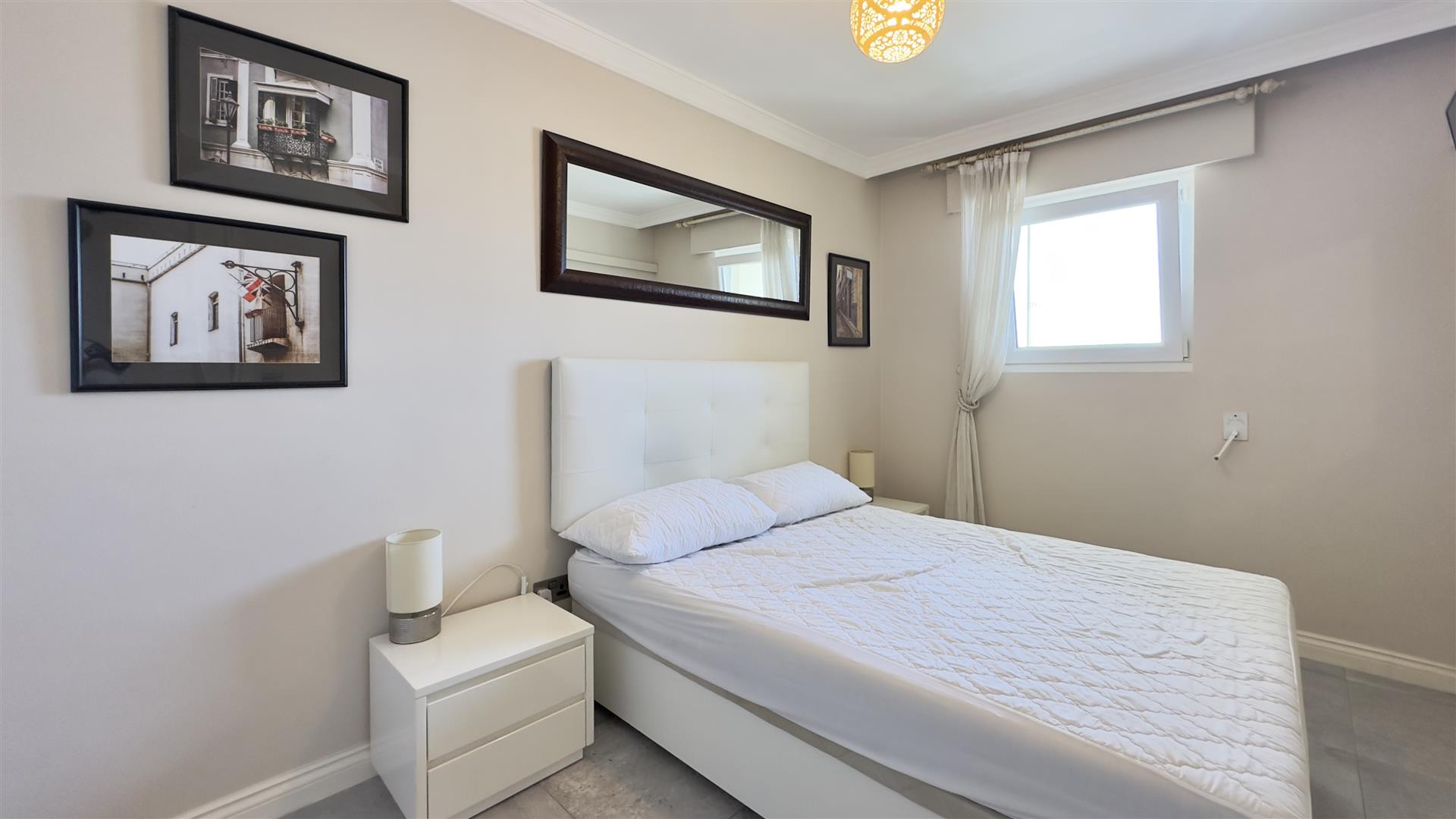 Image of Apartment - 1 Bedrooms - 1 Bathrooms for Rental in Portland House-Gibraltar, Image 4